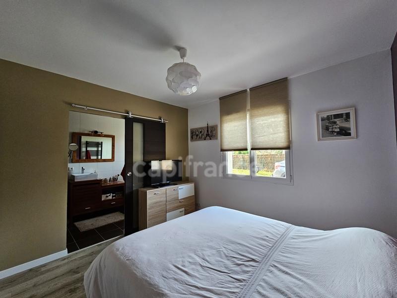 Maison - 121 m² - 5 pièces