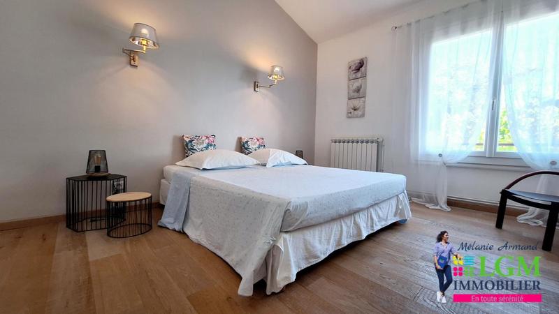 Maison - 258 m² - 5 pièces