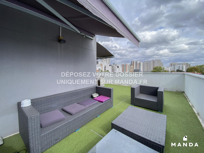 Chambre - 12 m² - 4 pièces