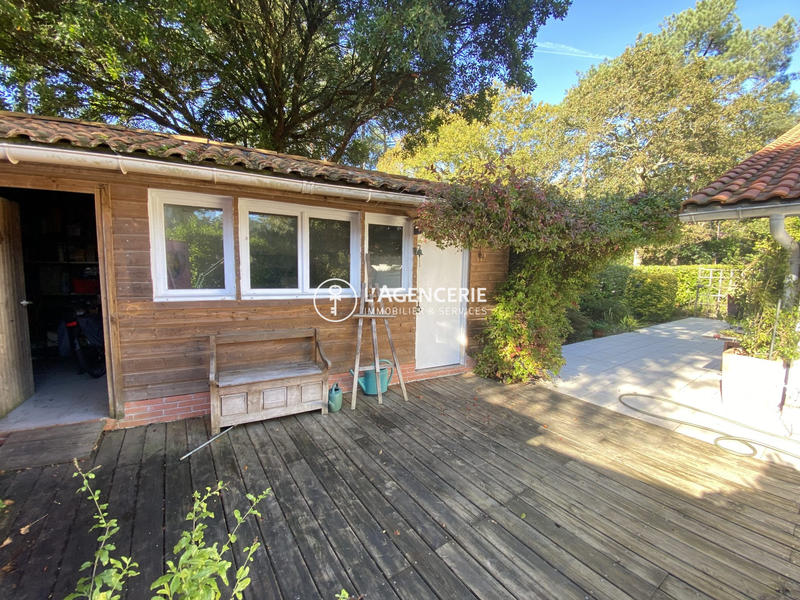 Maison traditionnelle - 139 m² - 7 pièces