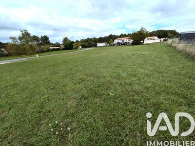 Terrain - 1 004 m²