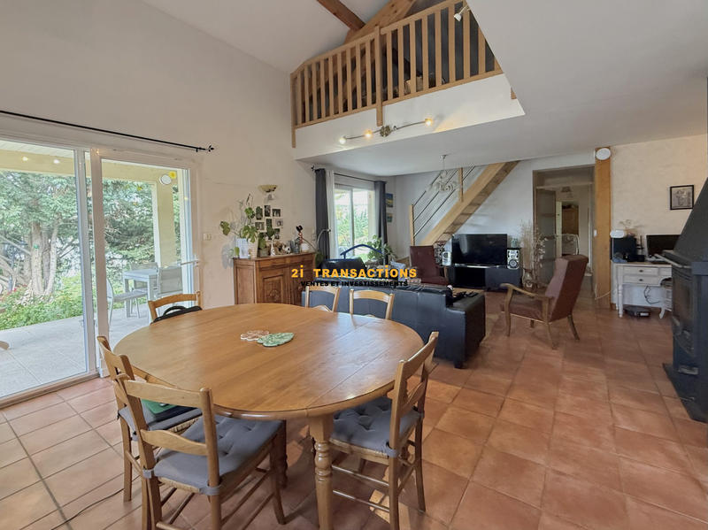 Villa - 151 m² - 5 pièces