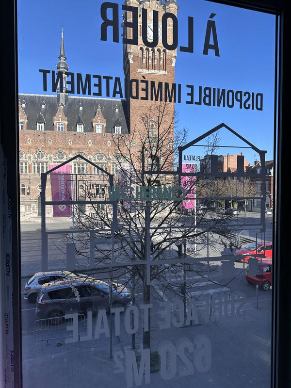 Local commercial - 620 m²