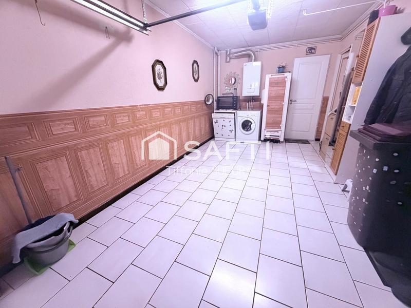 Maison - 97 m² - 5 pièces