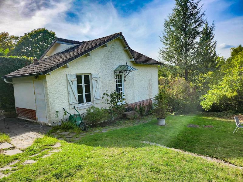 Maison - 212 m² - 10 pièces