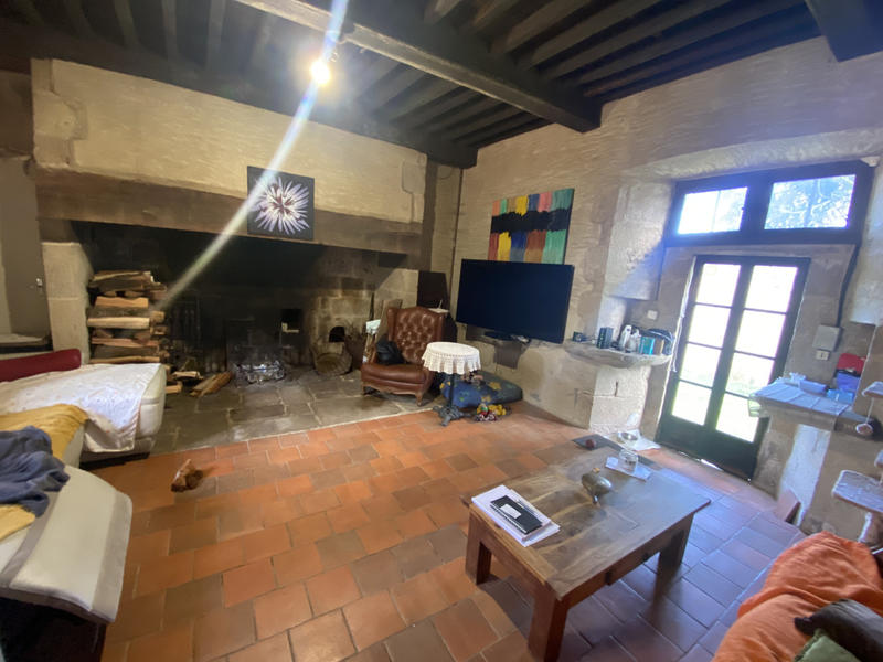 Propriété - 180 m² - 7 pièces