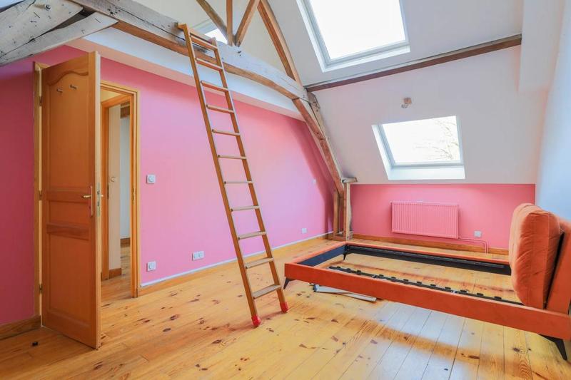 Maison - 105 m² - 6 pièces