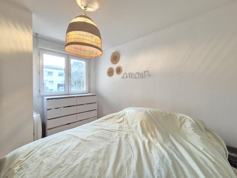 Appartement ancien - 69 m² - 3 pièces