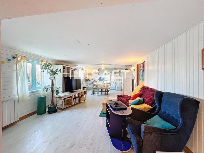 Maison - 295 m² - 7 pièces