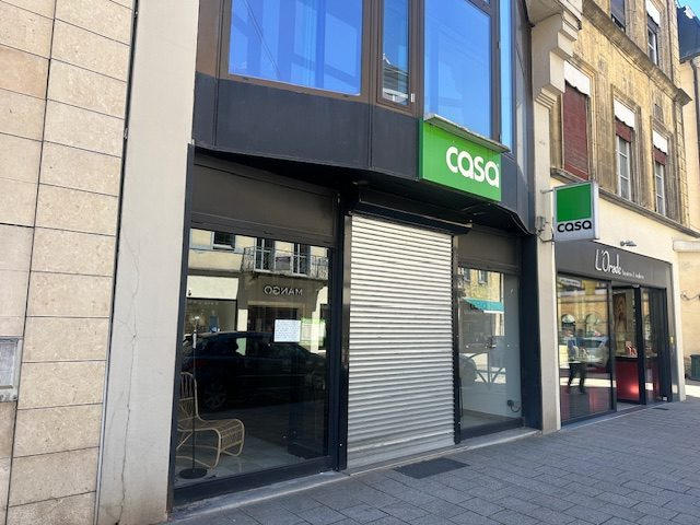 Local commercial - 525 m² - 5 pièces