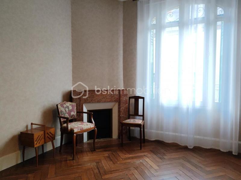 Maison - 164 m² - 7 pièces