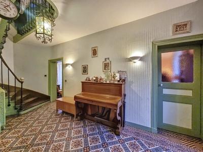 Maison - 186 m² - 6 pièces