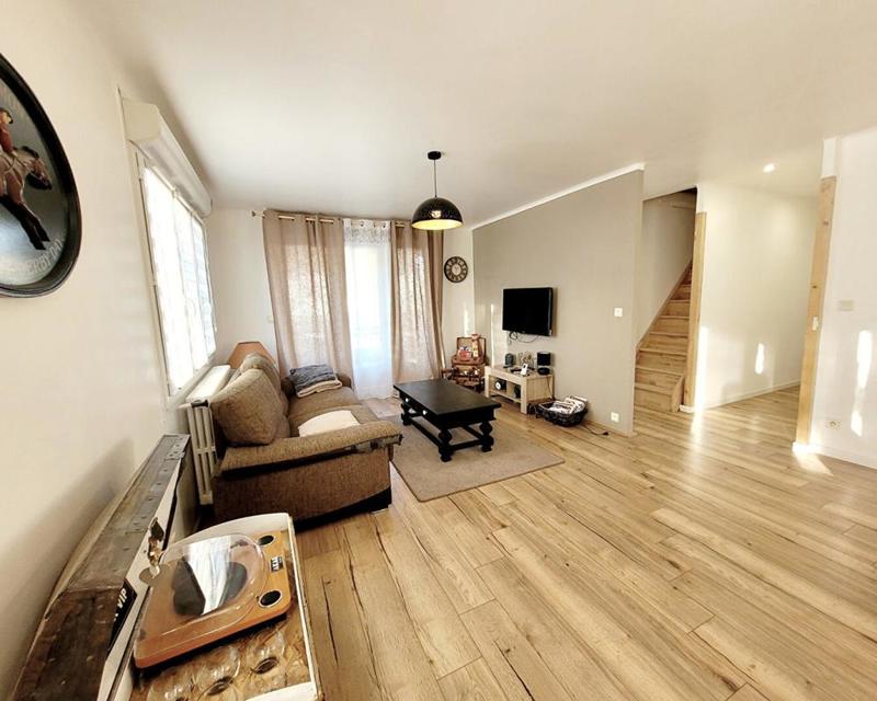 Maison - 126 m² - 7 pièces