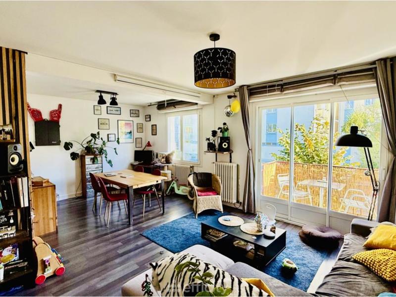 Appartement - 75 m² - 3 pièces