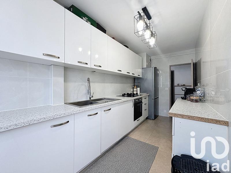 Appartement - 90 m² - 4 pièces