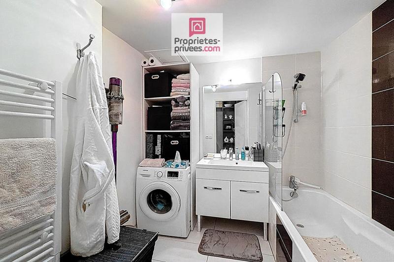 Appartement - 96 m² - 3 pièces