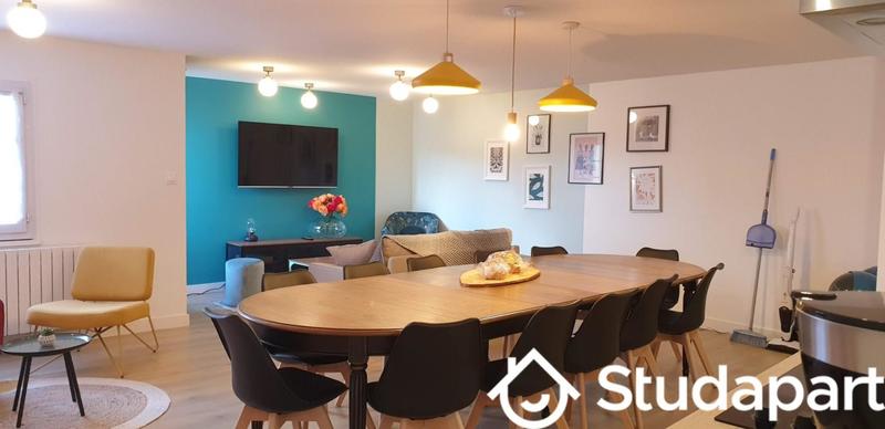 Chambre - 15 m² - 1 pièce