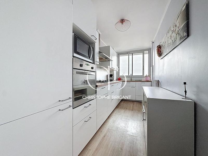 Appartement - 84 m² - 4 pièces