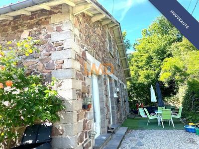 Maison - 121 m² - 6 pièces