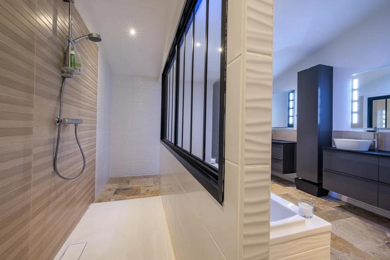 Corps de ferme - 302 m² - 8 pièces