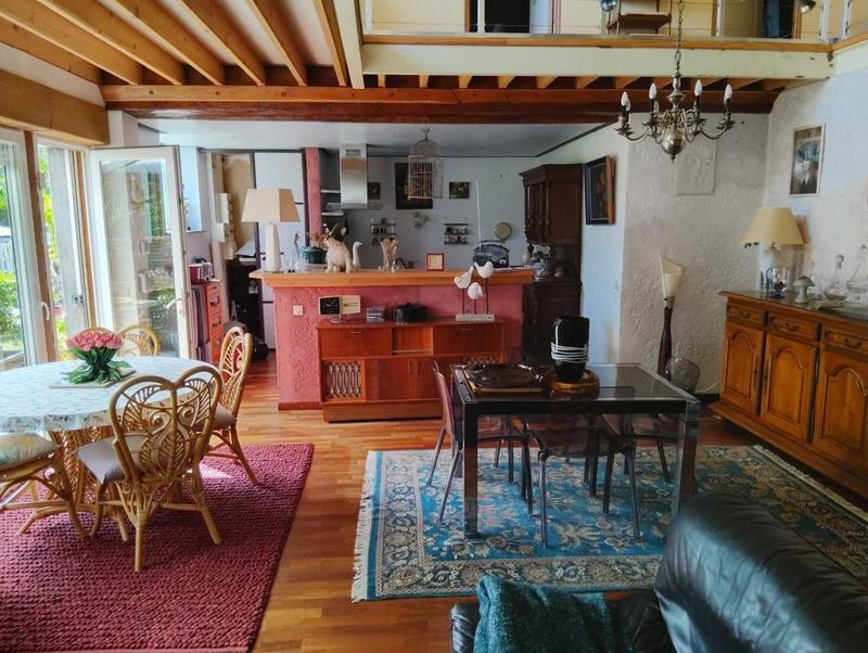 Maison ancienne - 276 m² - 10 pièces