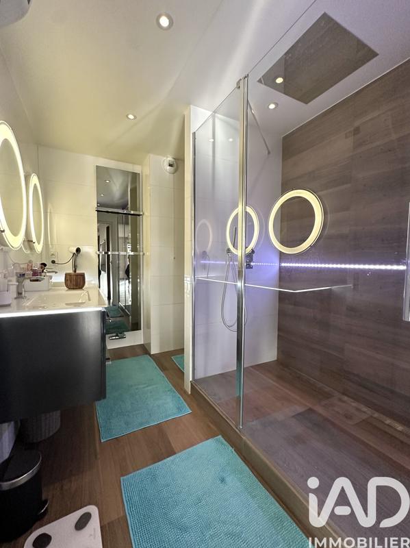 Appartement - 122 m² - 4 pièces