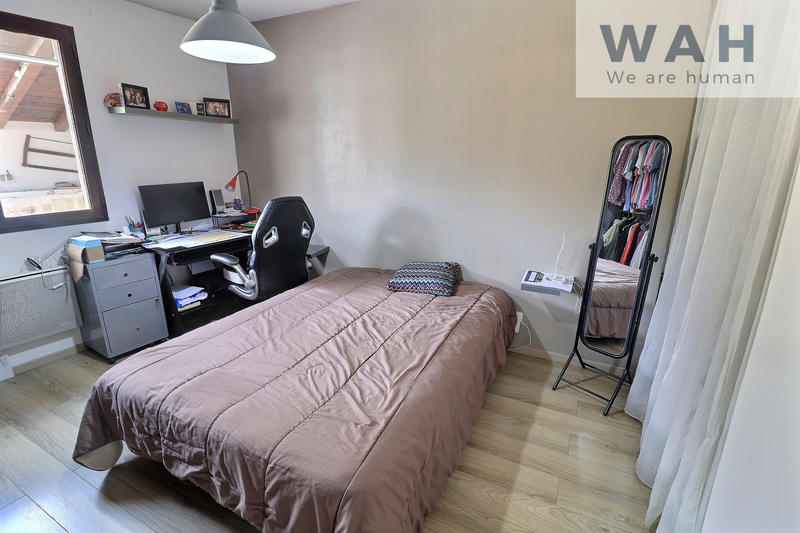 Maison de village - 123 m² - 5 pièces