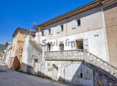 Maison de village - 100 m² - 6 pièces