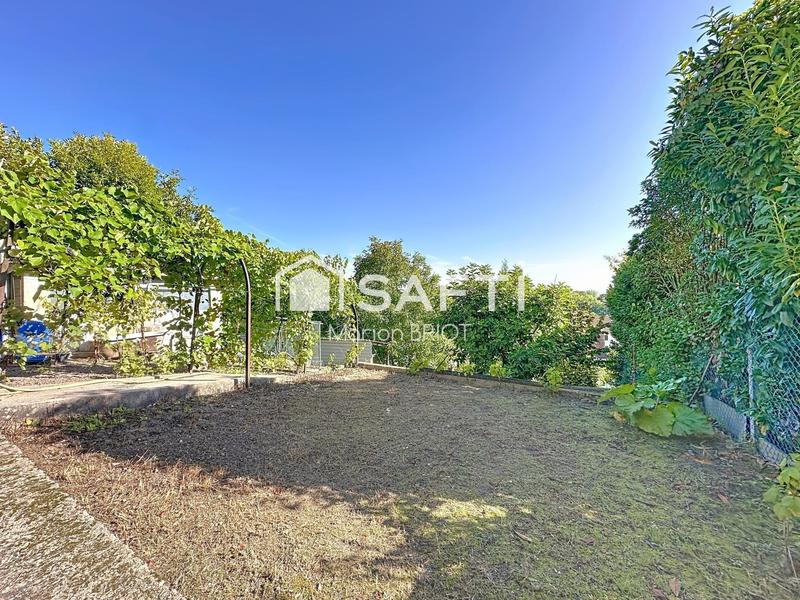 Maison - 162 m² - 7 pièces