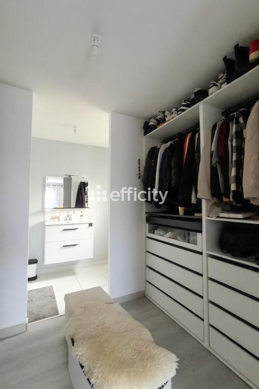 Pavillon - 108 m² - 5 pièces