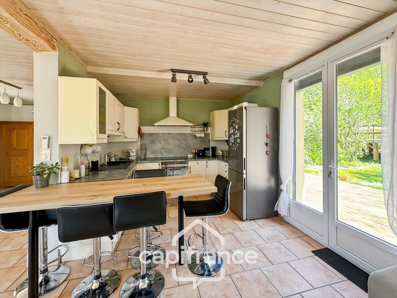 Maison - 130 m² - 7 pièces