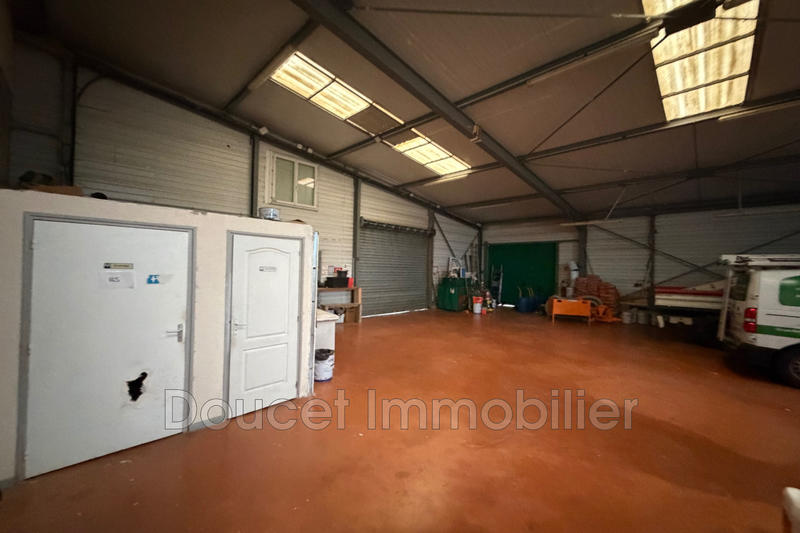 Local commercial - 420 m²