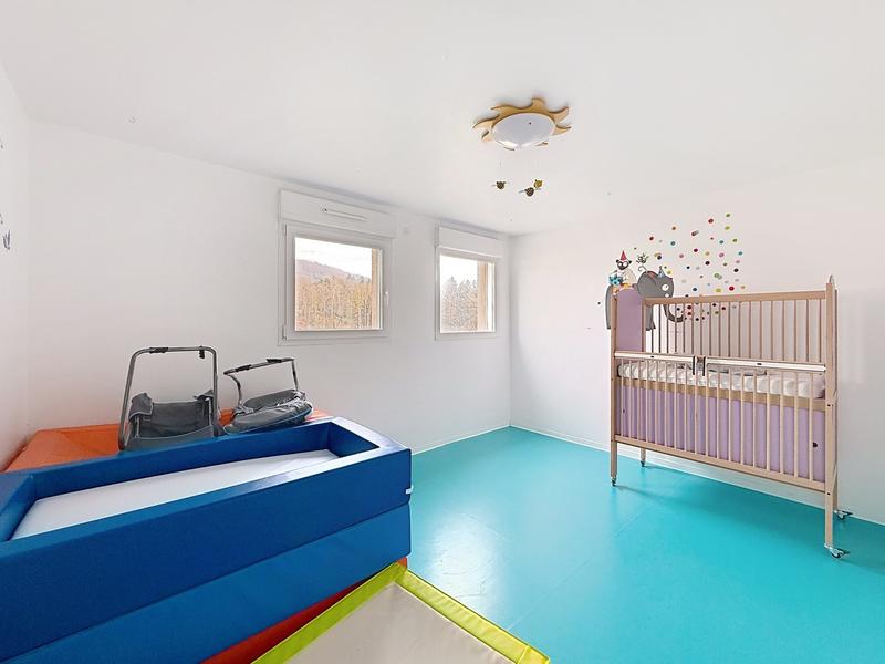 Local d'activités - 210 m² - 6 pièces