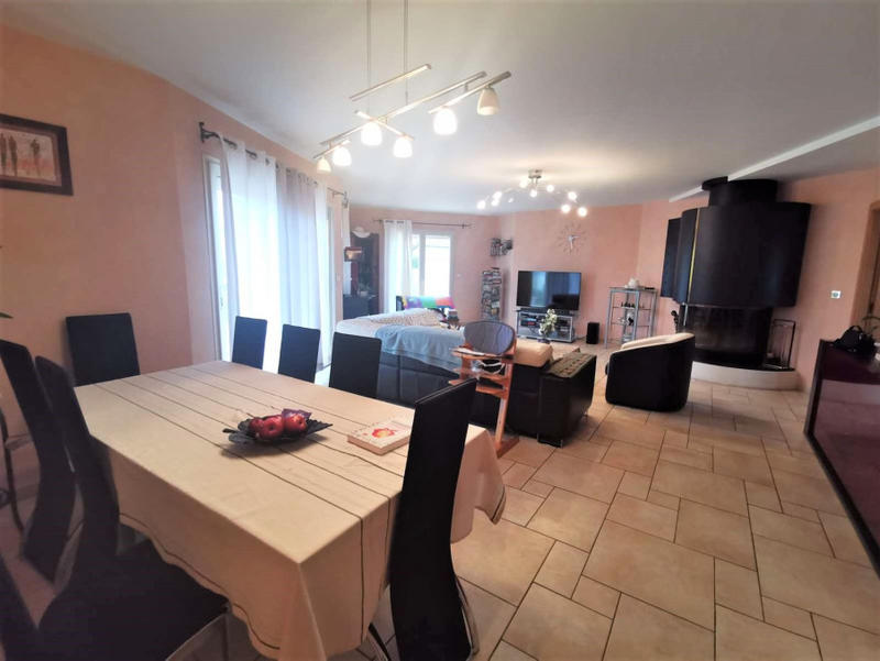 Maison - 156 m² - 7 pièces