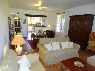 Maison - 248 m² - 8 pièces