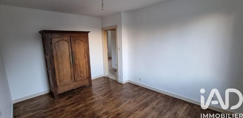 Maison - 99 m² - 6 pièces