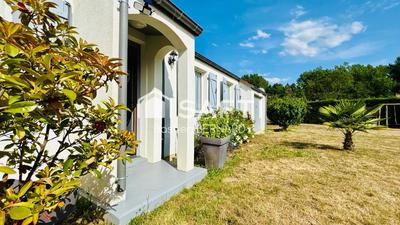 Maison - 82 m² - 4 pièces