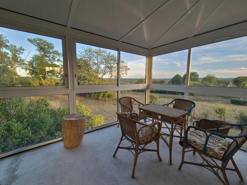 Maison - 160 m² - 8 pièces