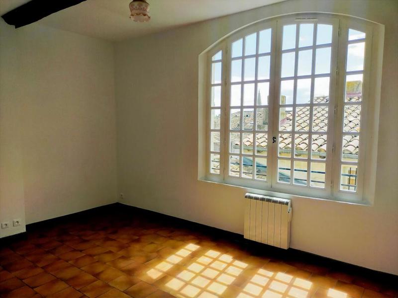 Appartement - 90 m² - 3 pièces