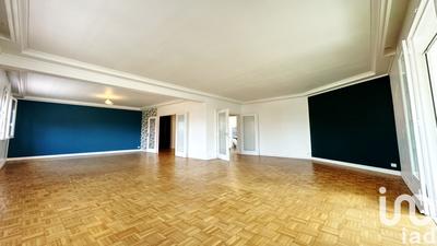 Appartement - 128 m² - 5 pièces