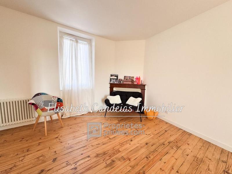 Maison - 187 m² - 5 pièces