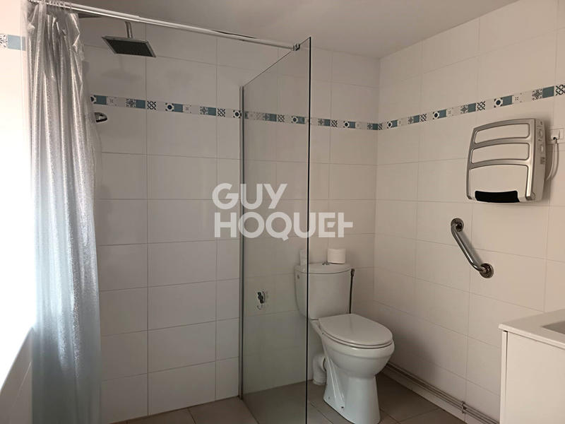 Maison - 170 m² - 8 pièces