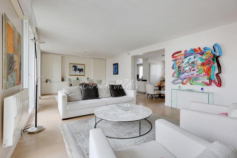 Appartement bourgeois - 174 m² - 6 pièces