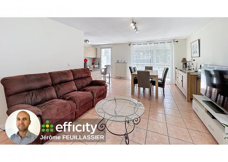 Appartement - 80 m² - 4 pièces