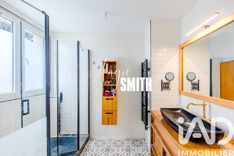 Appartement - 90 m² - 4 pièces