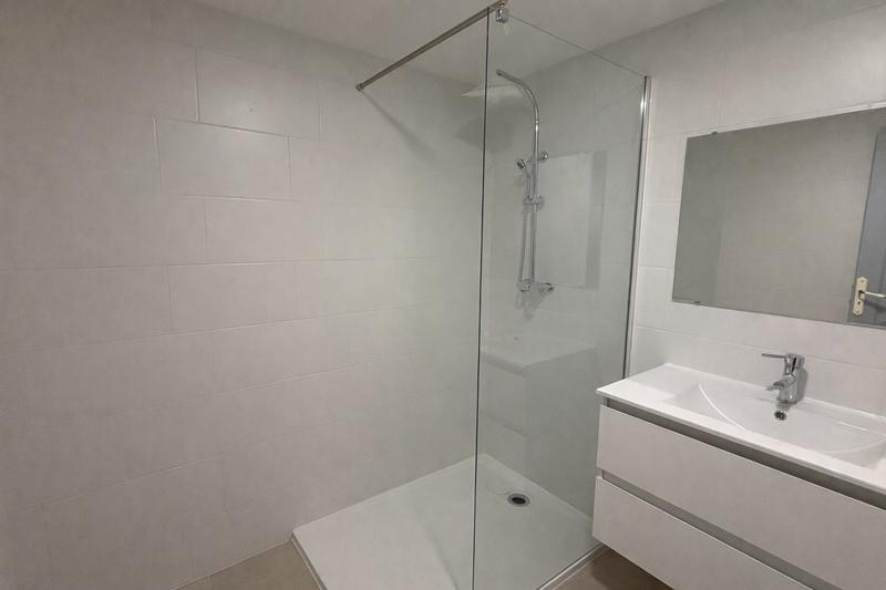 Appartement - 90 m² - 3 pièces