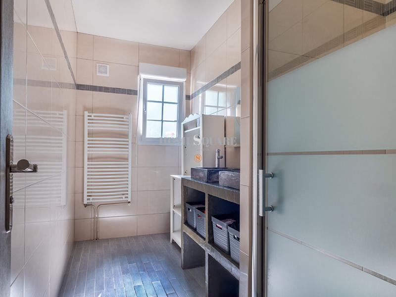 Maison - 142 m² - 6 pièces