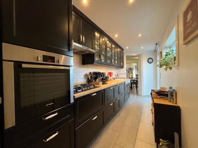 Maison - 145 m² - 6 pièces