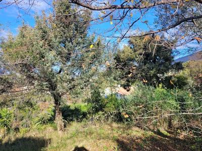 Terrain constructible - 700 m²
