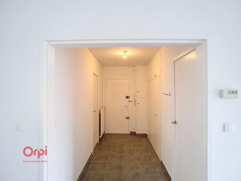 Appartement - 79 m² - 4 pièces